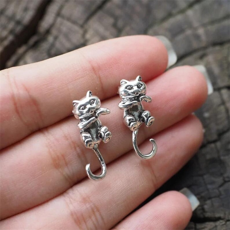 Cute Frog Earrings Animal Gothic Stud Earrings