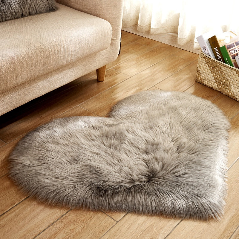 Heart Shape Fluffy Rugs Washable Faux Fur Rug For Kids Bedroom Home Decoration Mat Soft Carpet Rug